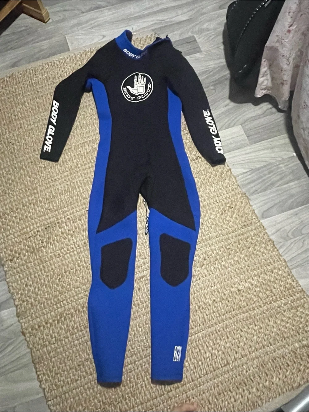 Body Glove 3/2mm Full Wetsuit | Men’s Medium | Blue & Black | Back Zip
